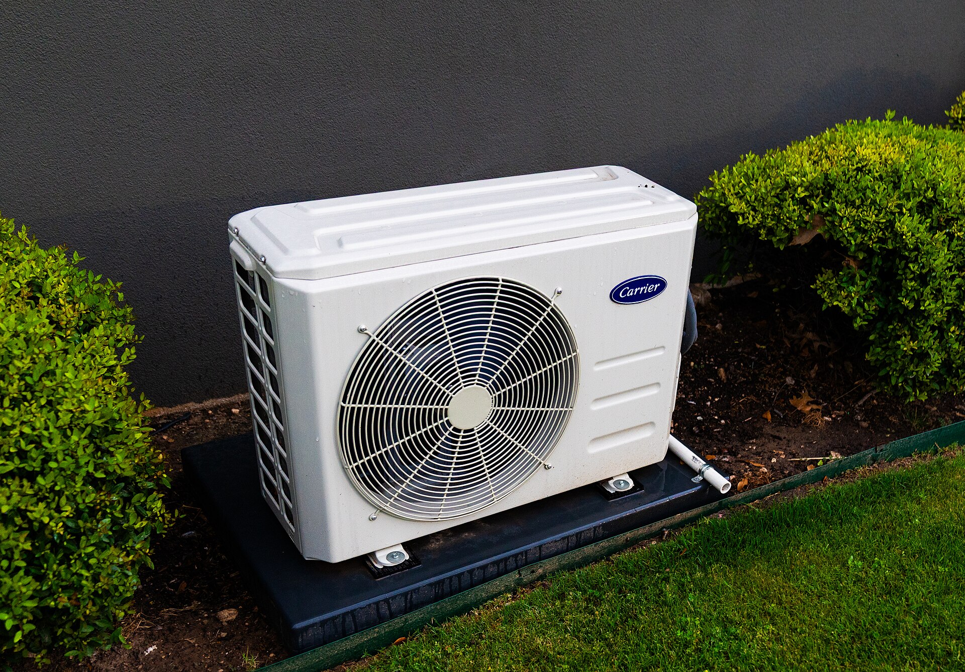 Pompa di calore contro caldaia a gas, decide la casa che hai